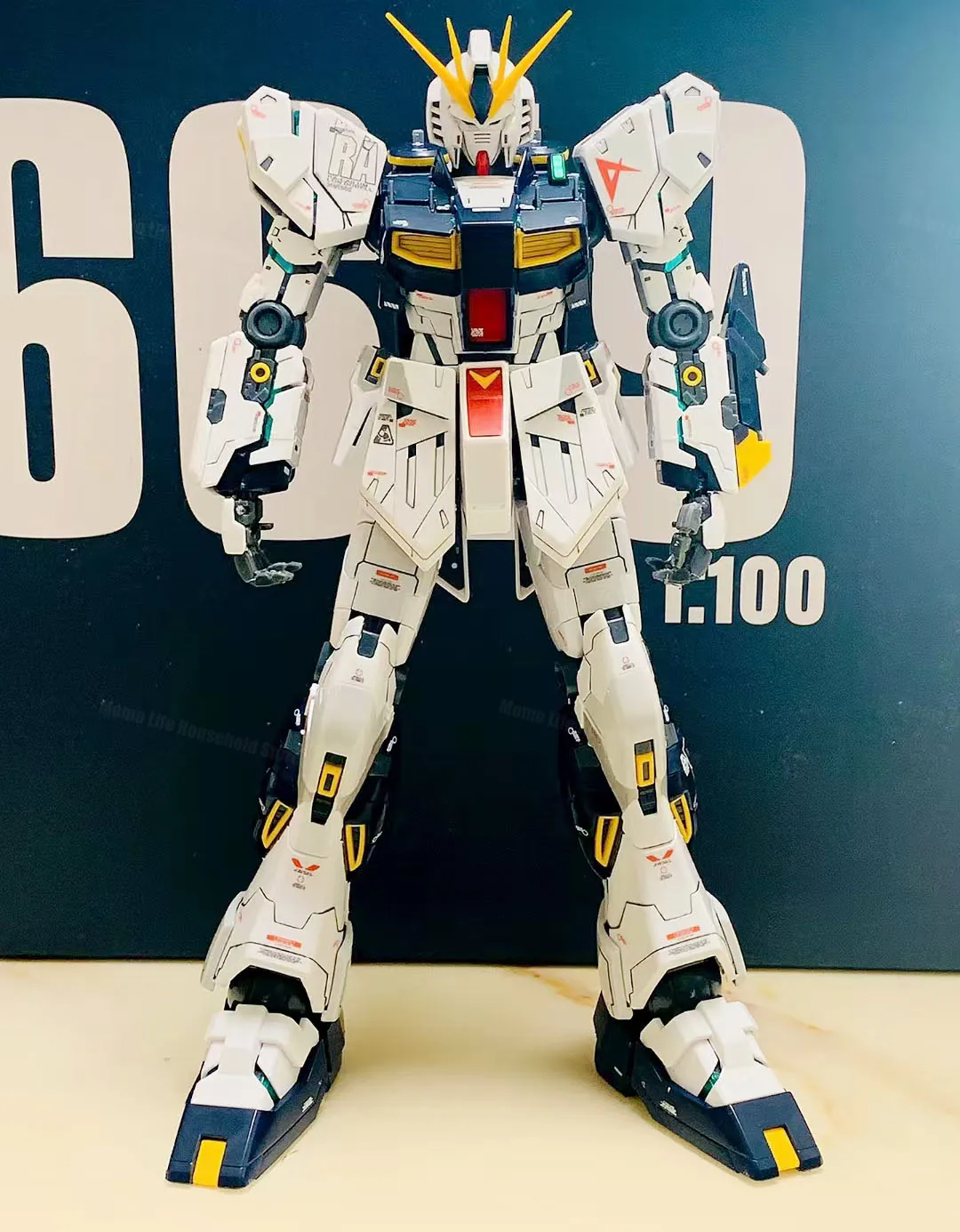 Nouveau DABAN 6619 MG 1/100 RX-93 V Ver Ka Kits de modèles d'assemblage Kits de squelette en plastique figurine d'action Anime Robot modèle en plastique jouets