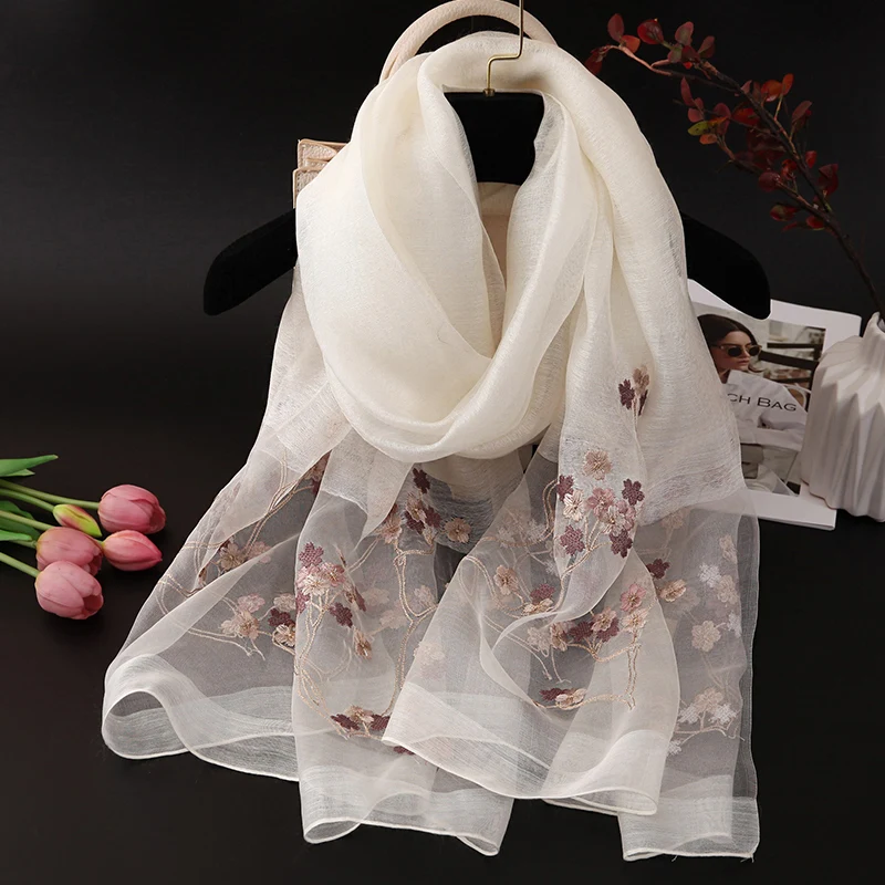 高級シルクスカーフ女性の秋冬ロング手作り刺繍ウールネックウォーマーショールチャイナドレス用白シルクスカーフ