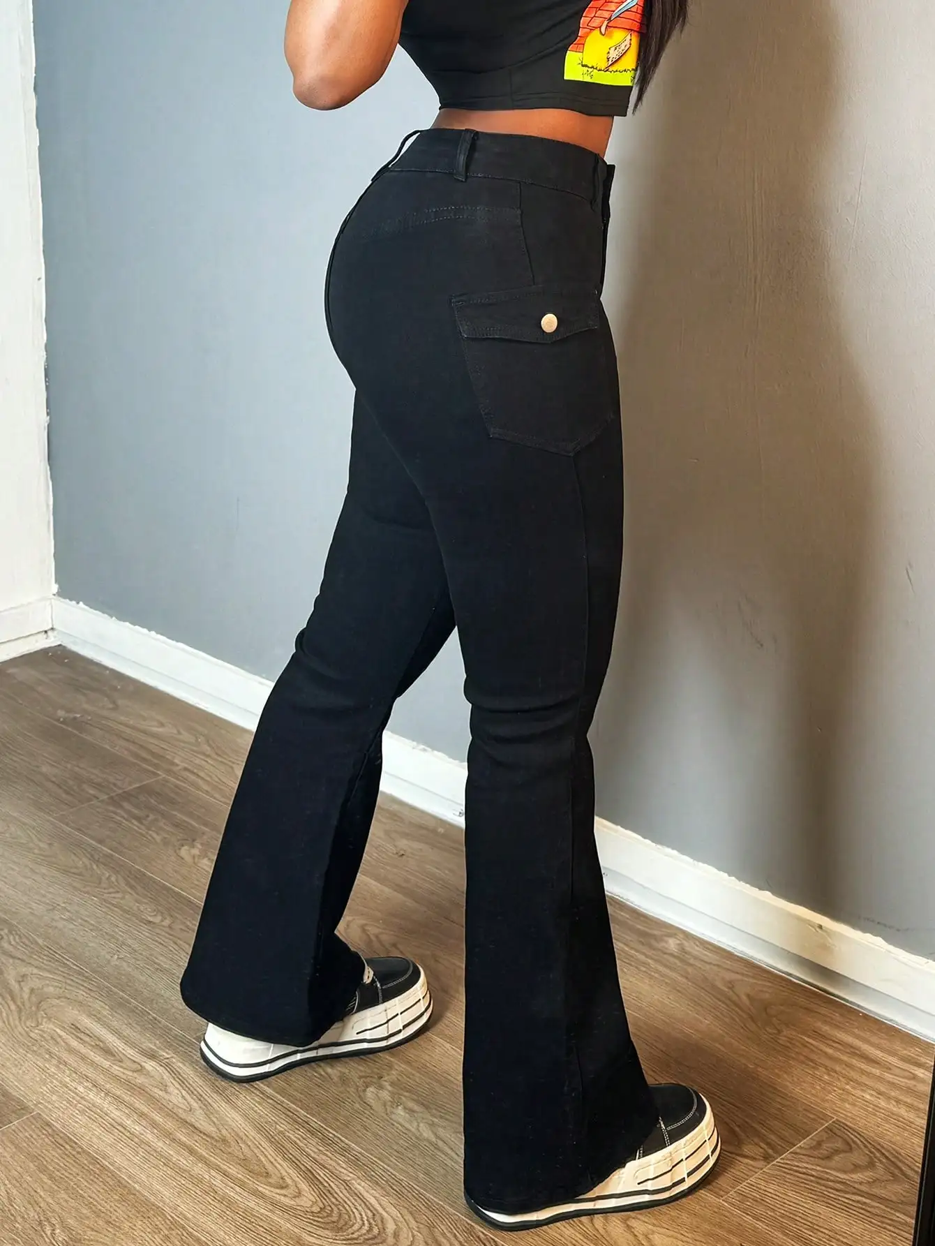 Women's High Waisted Flare Jeans 2025 Trendy Cargo Pocket Button  Front Stretch Denim Full  Length Pants