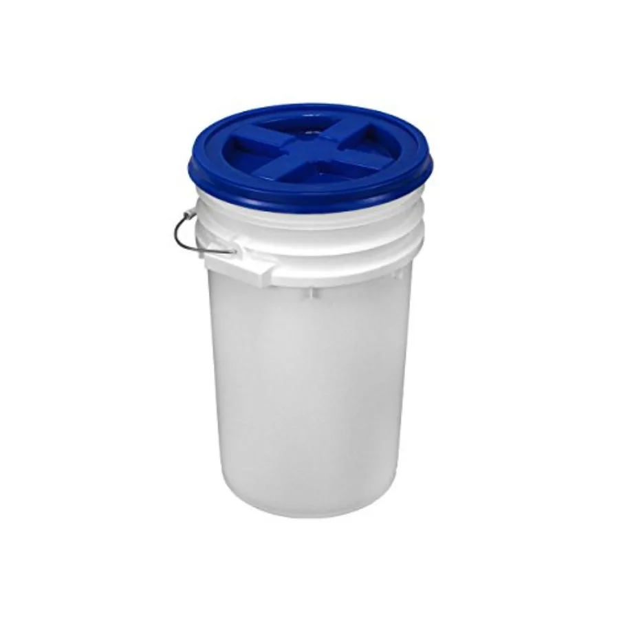 

7 Gallon White Bucket with Gamma Seal Lid Blue