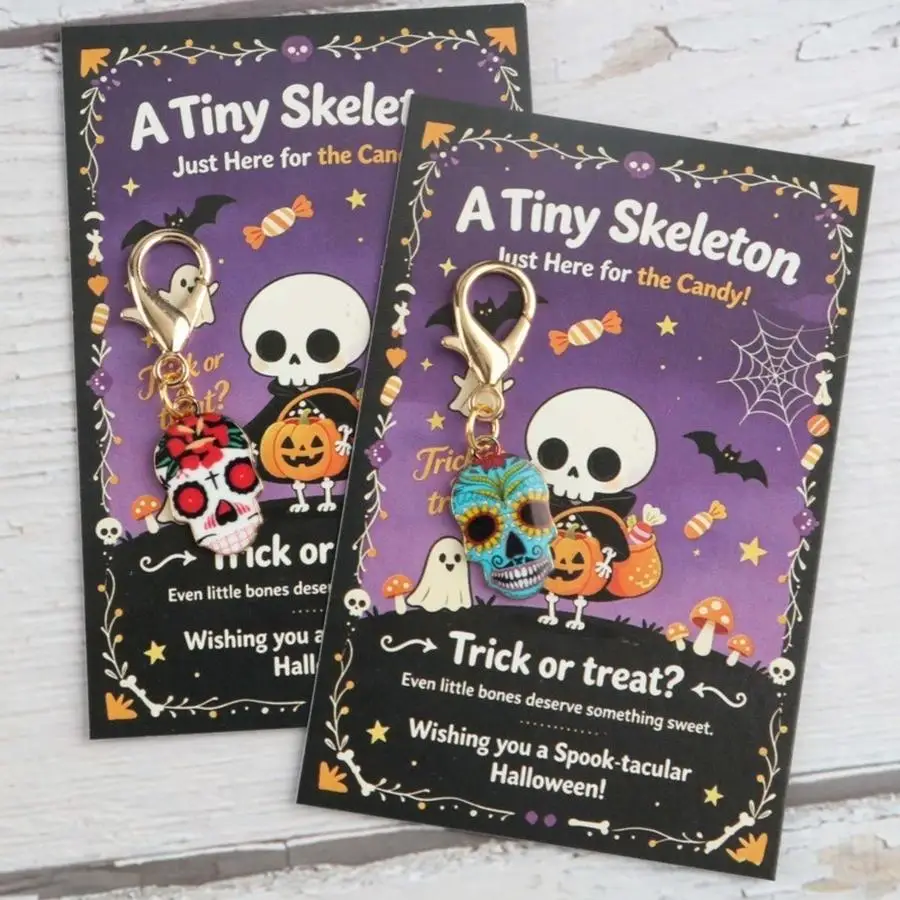 1/5/10/20/50/100pcs 2D Flat, s 2D Funny Halloween Skull Series Keychain Set, Comes with a Small Skull Card, Perfect Halloween De
