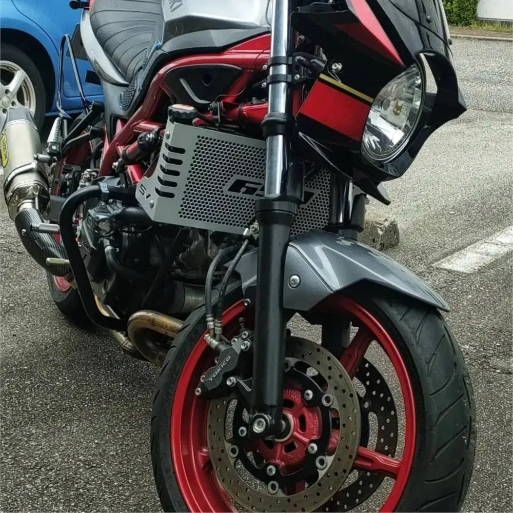

FOR SUZUKI SV650/ABS/X 2026 2025 Motorcycle Radiator Grille Guard Cover Side Panel Protector 2016-2019 2020 2021 2022 2023 2024