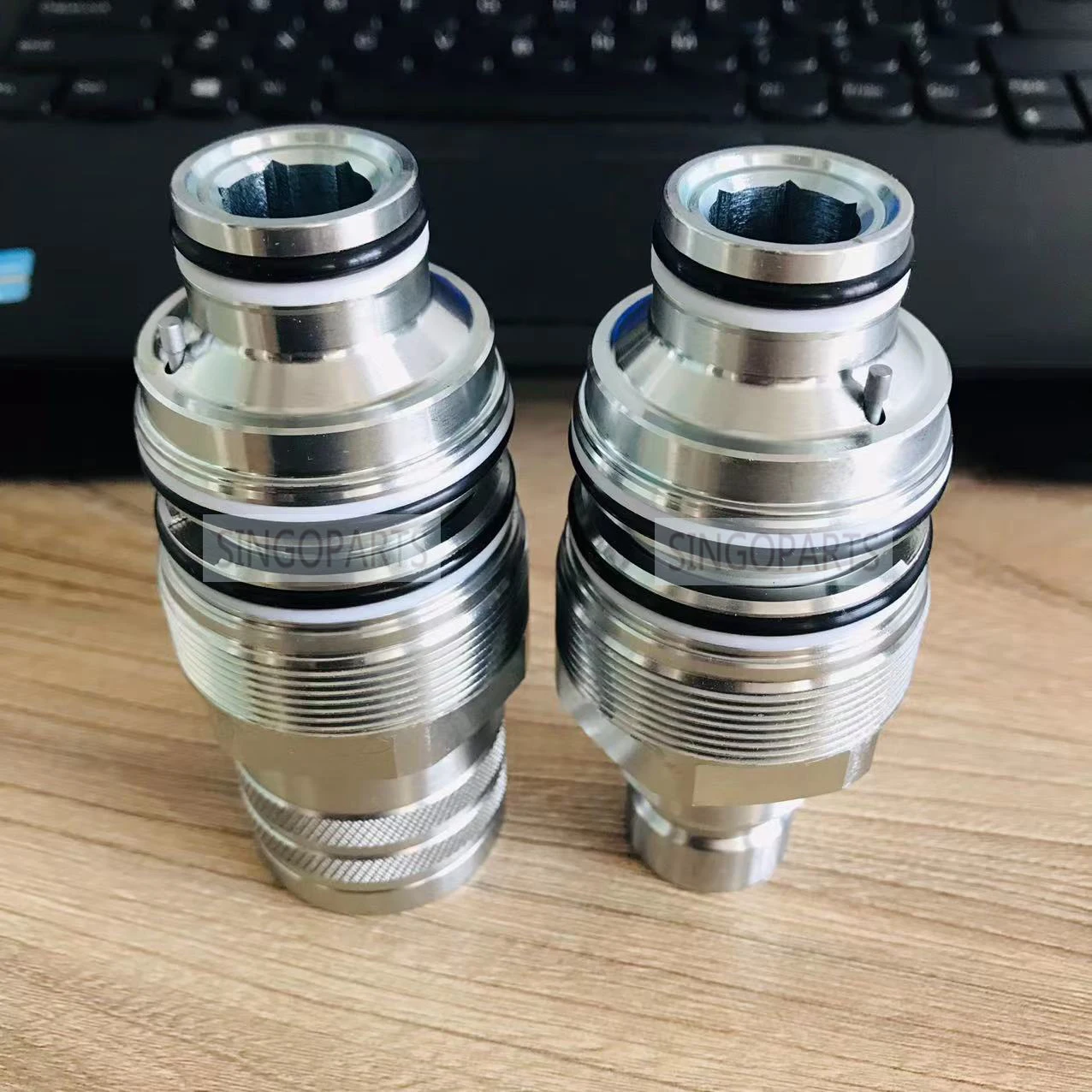 SINGOPARTS High Steel 6680018 6679837 Female/Male Flat Hydraulic Coupling For Old Version Thread Outer Diameter 46mm