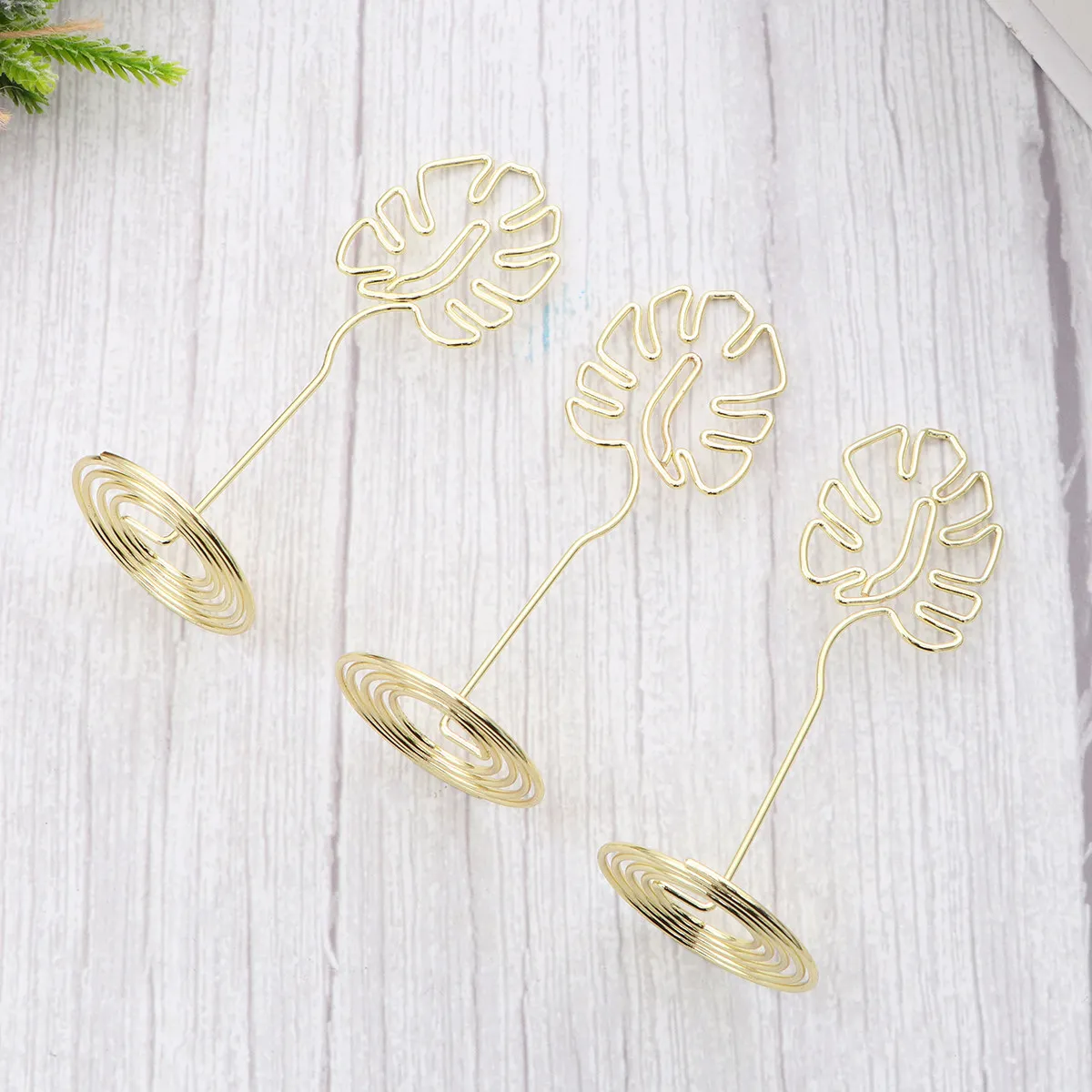 3Pcs Metal Monstera-Shaped Card Holder Desktop Memo Clip Table Number Holder for Wedding Birthday Shower Party Decoration