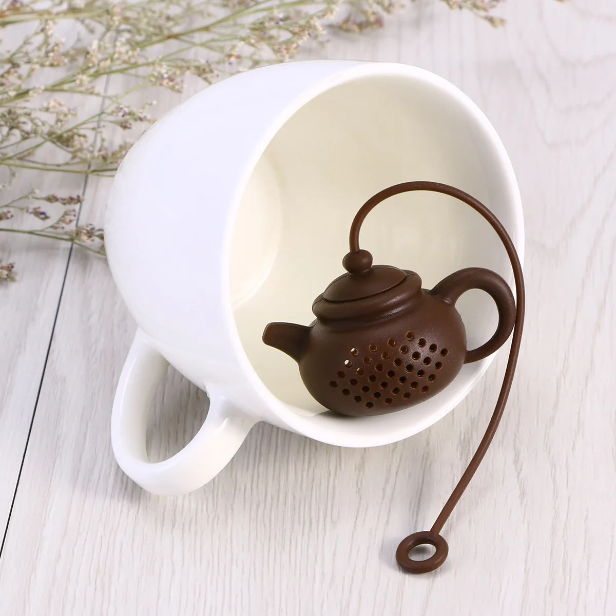 Silicone Tea Infuser for Loose Leaf Tea – Small Size, Easy Open/Close, Dishwasher Safe, Fits Teapot & Teacup
