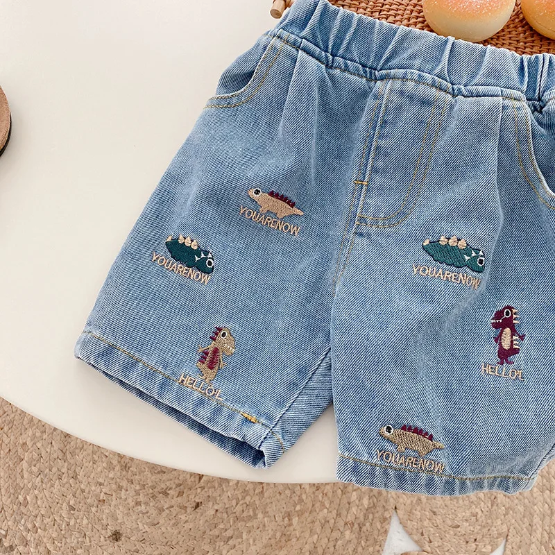 2024 Summer Kids shorts cartoon embroidery Boys sports knee length jeans Children denim Middle pants