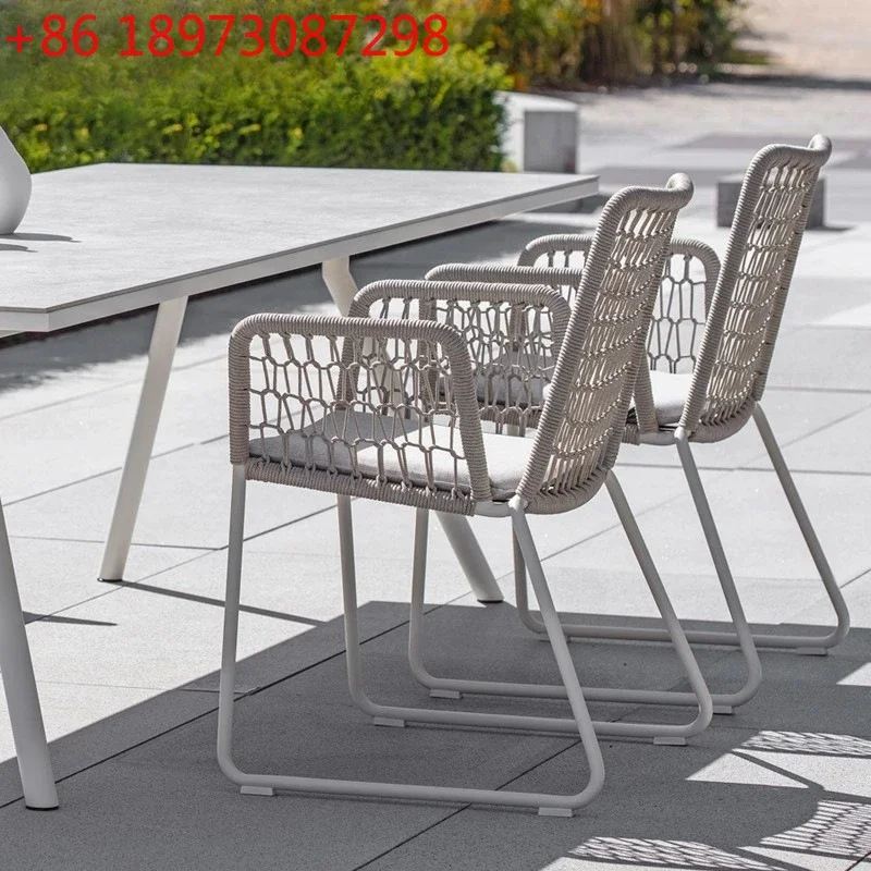 Villa outdoor courtyard leisure table and chairs coffee table balcony bed and breakfast rattan chair furniture