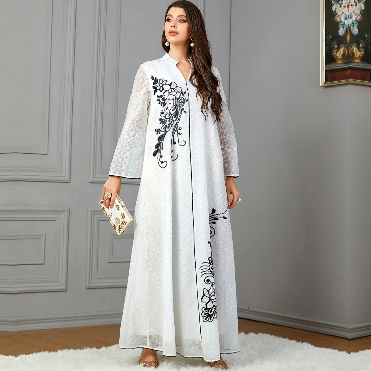 

Dubai Muslim Autumn Winter Women White Floral Sequins Long Sleeve Notched V-Neck Abaya Moroccan Djellaba Arab Kaftan