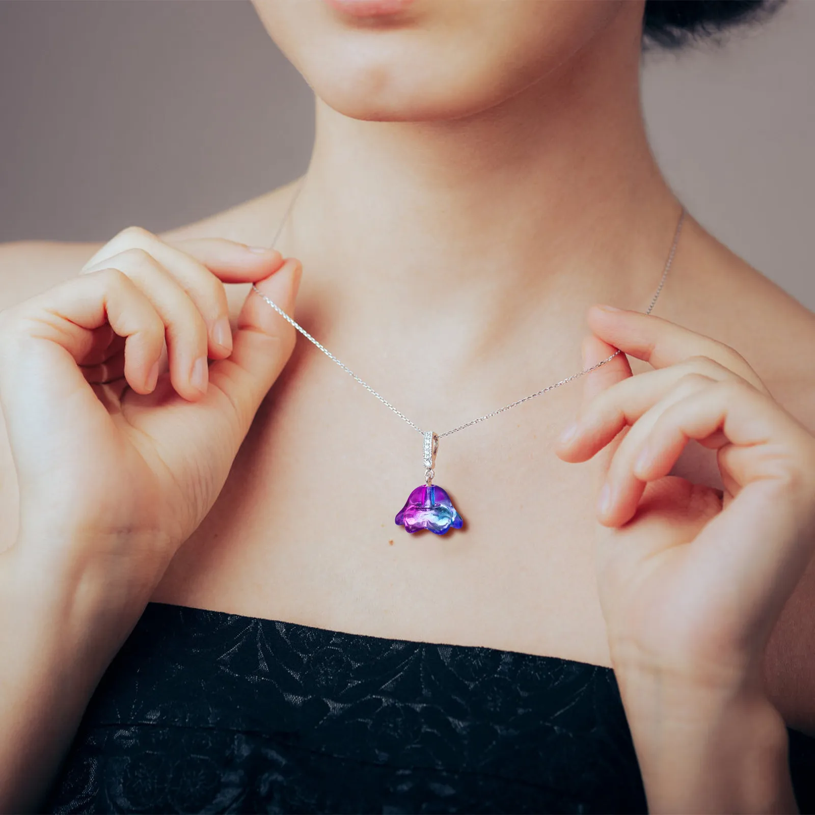 

100Pcs Glass Flower Beads Colored Glaze for Jewelry Making DIY Loose Charms Spacer Beads Bracelets Necklaces Earrings