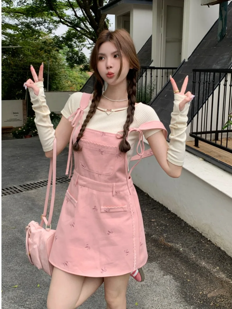 

plus Size Women's Sweet Spicy Girl Pink Embroidery Bib ort Sve T-irt Two-Piece Set Korean Sle High Waist A...