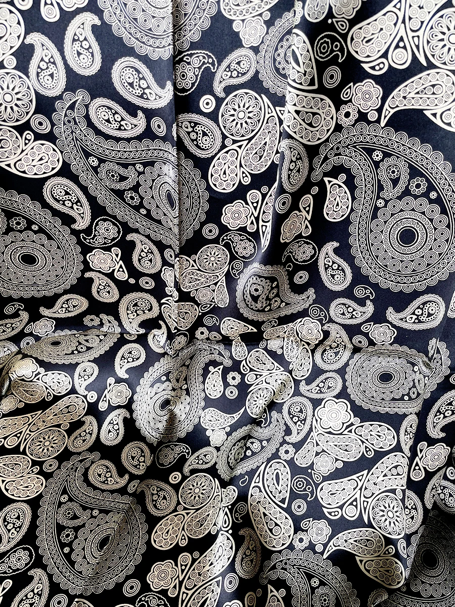 Paisley Luxury 100% Mulberry Silk Scarf 110cm Women Hand rolled Edges Shawls Bandanas Accessories Hair Neck Scarves Foulard