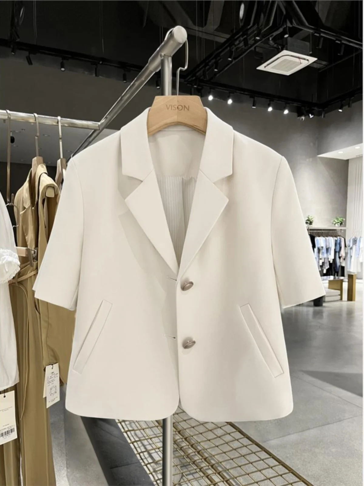 Short Sleeve Women's  Jacket 2026 Summer New Style Commute  Size Ultra Short Style Fashionable Pure Color Polyester