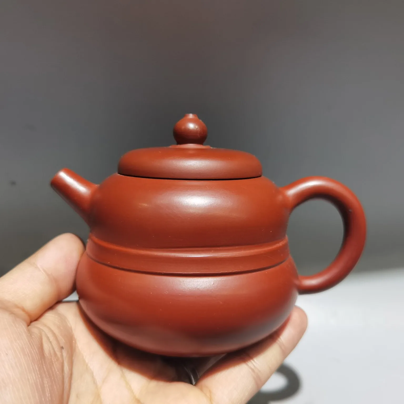 Purple teapot Yixing Purple Clay Teapot Gourd shaped pot calabash Kettle Teapot Amass wealth Ornaments