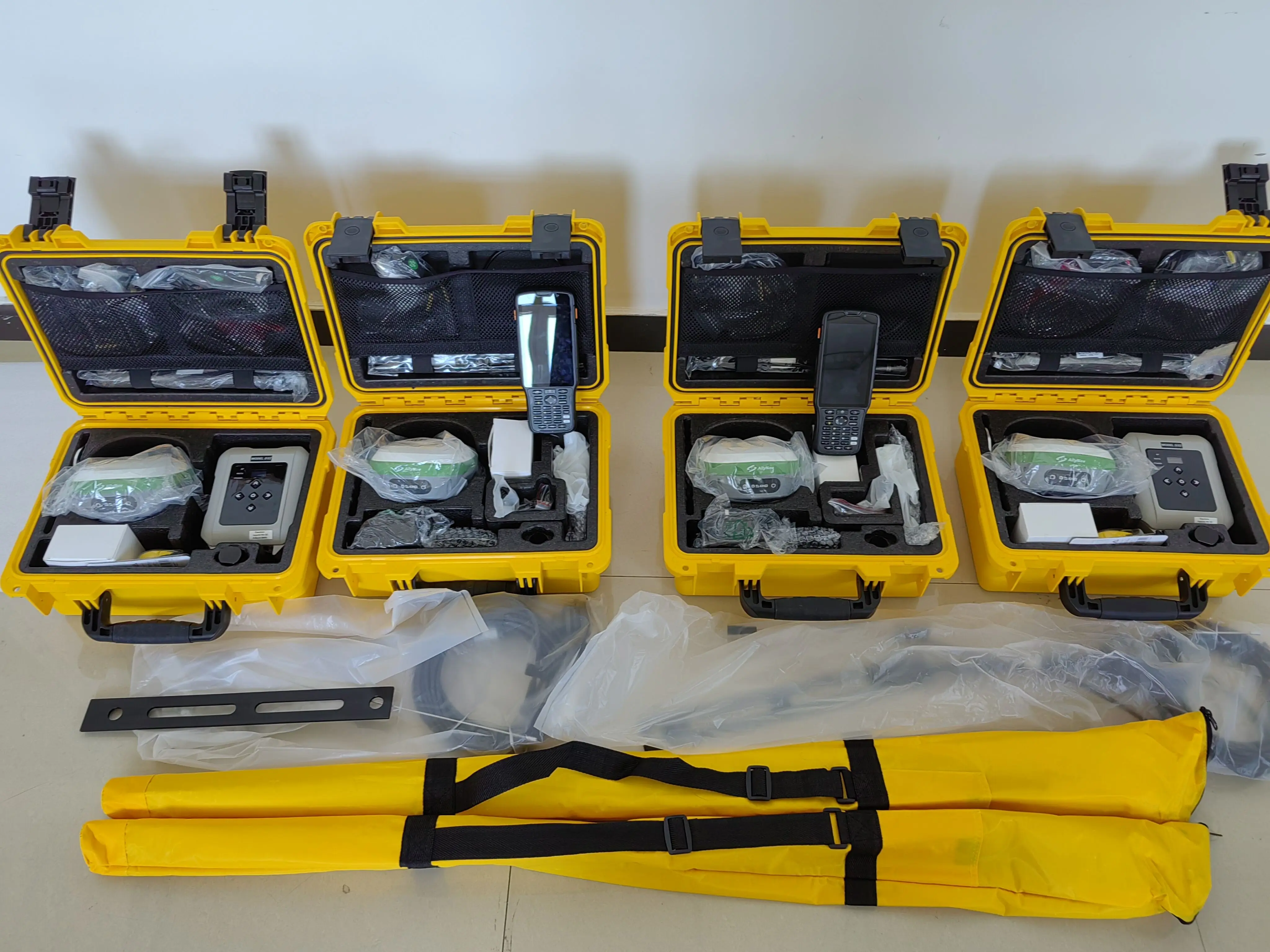 O receptor Gnss da placa UM980 da elevada precisão Allynav UNIQUENAV R26 personaliza Rtk