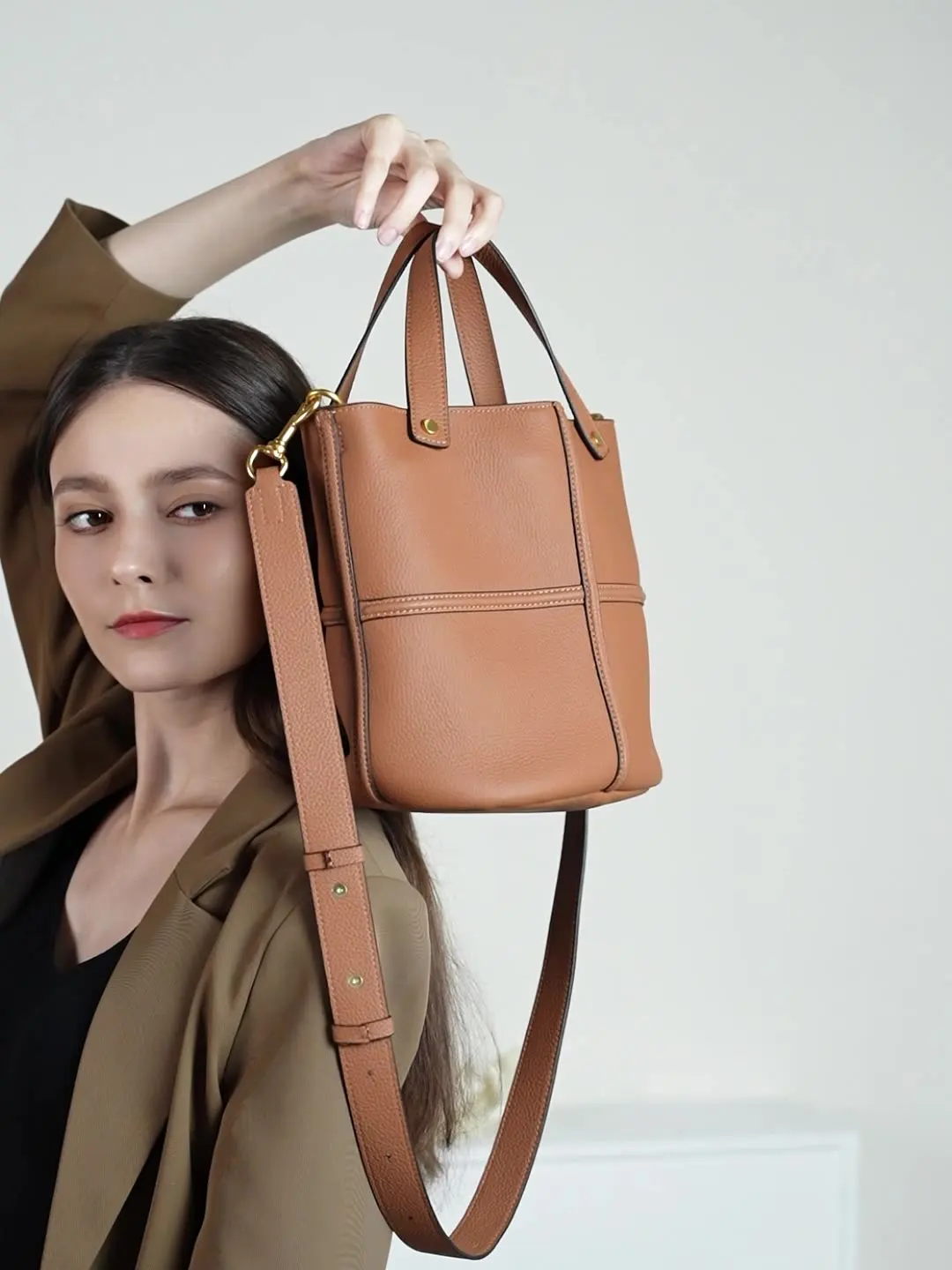 2024 moda femenina balde bolsa de hombro novo diseño luxo bolsas couro genuino tote sacos feminino saco do messageiro