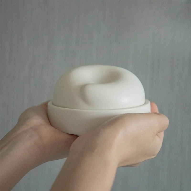 جرة الشعر، جرة لطيفة، تابوت سيراميك. #2