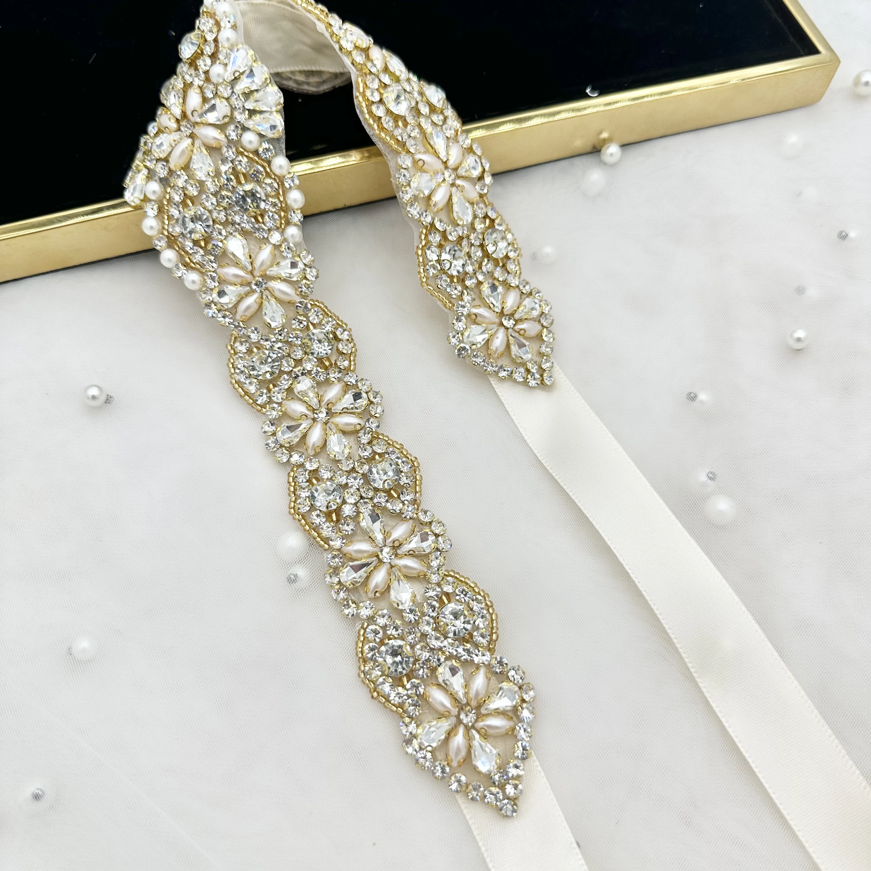 Hand-Sewn Glass Seed Beads Women's Wedding Dress Belt Accessories DIY Rhinestone Decorations
