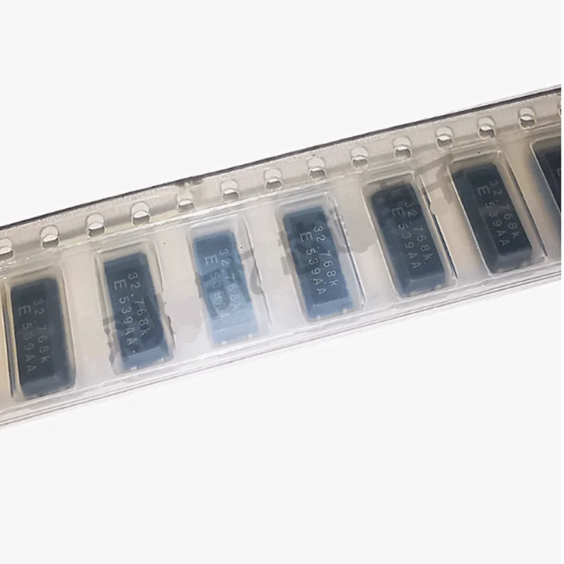 5PCS  MC-405-32.768K  SMD-4 Silk screen 32.768K  Q13MC4052000200 Quartz Crystal Oscillator MC-405 32.7680K-A0