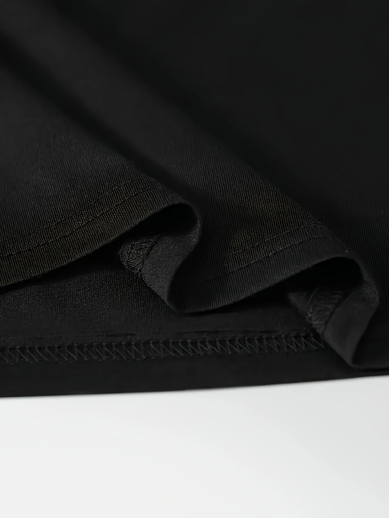 여성용 화이트 MTV 로고 글리터 그래픽 티셔츠 - 중간 스트레치가 있는 반소매 크루넥 캐주얼 탑, 기계 세탁 가능