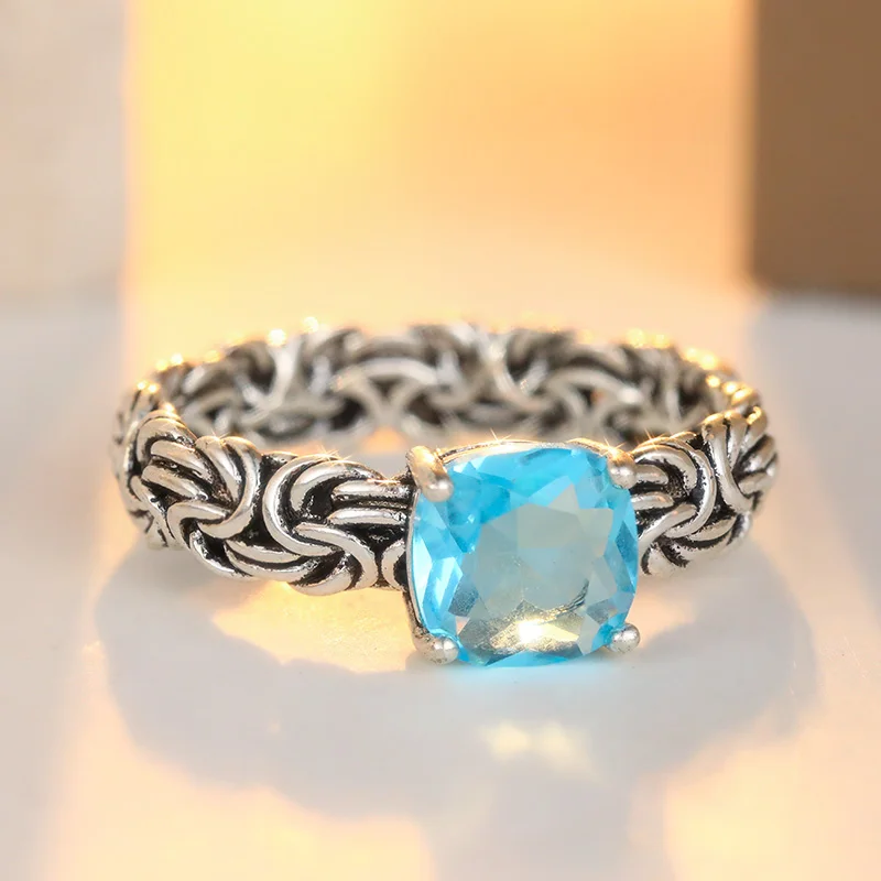 Vintage Inlaid Sea Blue CZ Women's Ring Ethnic Silver Color Hand Carving Daily Wear Party Jewelry Anniversary Gift