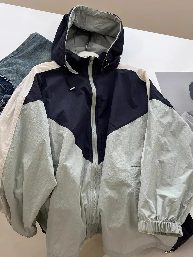 حجم كبير الخريف الشتاء الرياضة في الهواء الطلق Jaet الرجال Faionable معطف مقنع زوجين الزي اللون Blo تصميم عادية Sle