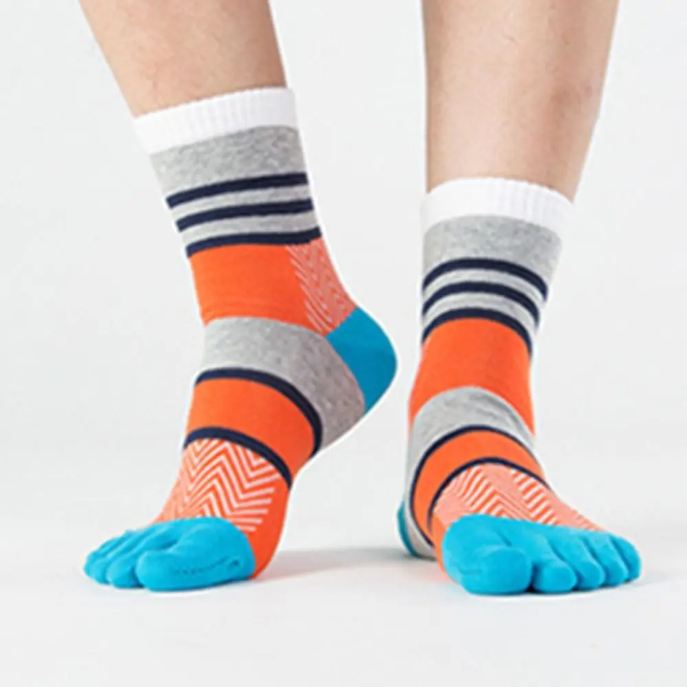 

Breathable Soft Sport Thick Patchwork Color Split-toed Socks Middle Tube Hosiery Man Socks Cotton Five Finger Socks