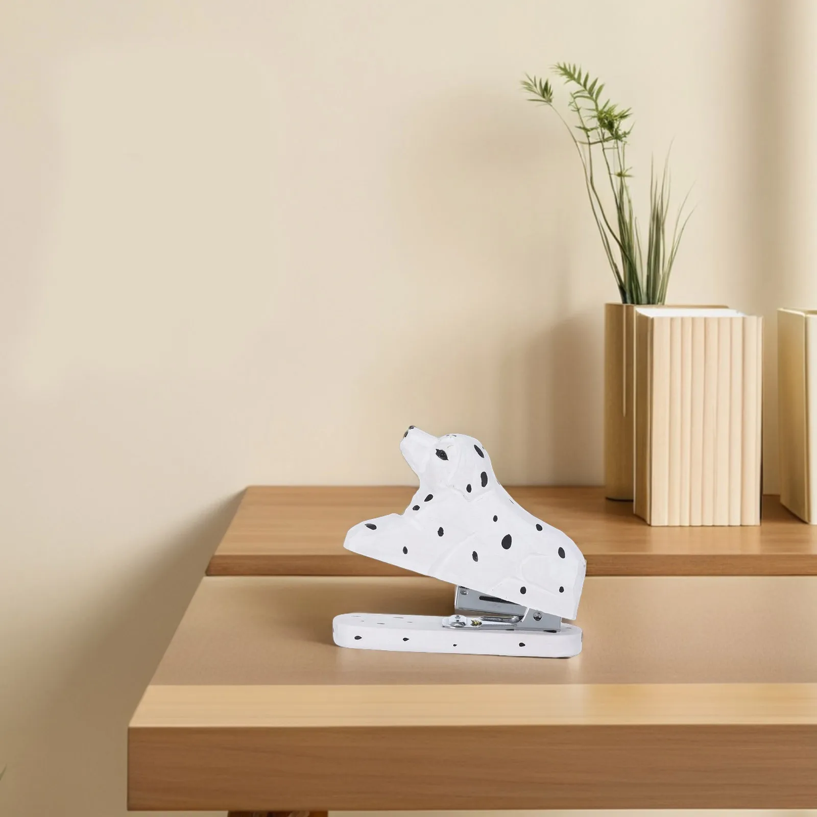 Grapadora de madera dálmata, novedad funcional, suministros de oficina para decoración de escritorio creativa, accesorio de papelería de animales pequeños