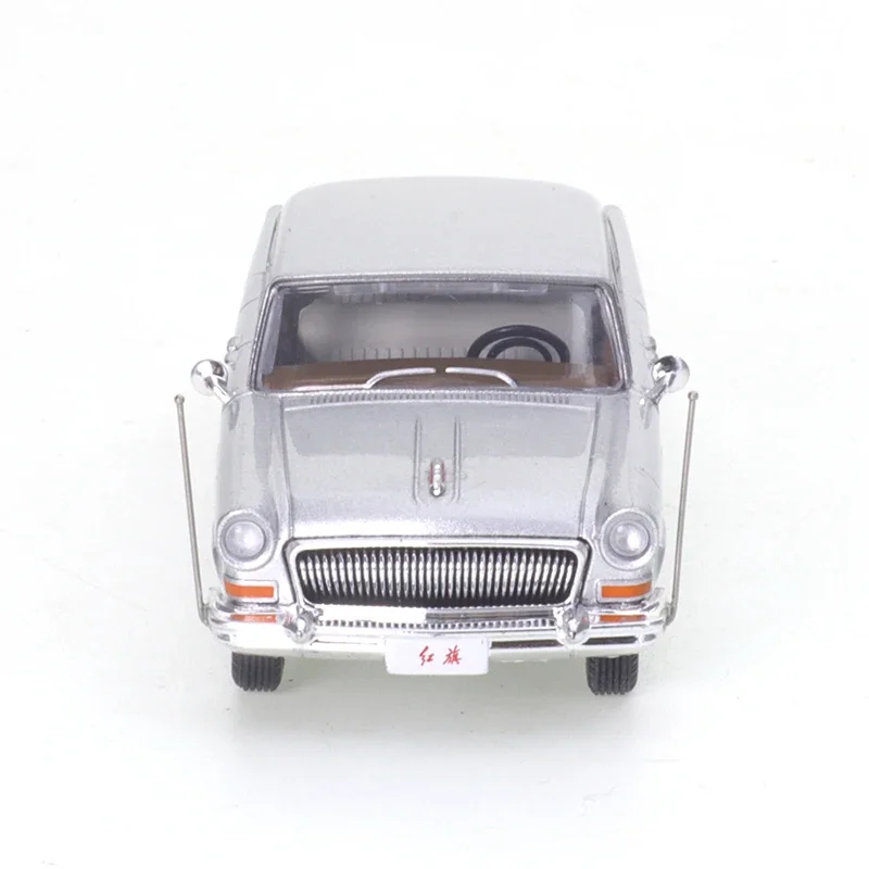 XCARTOYS 1/64 Red Flag CA72 Silver Car Alloy Toys Motor Vehicle Diecast Metal Model Kids Xmas Gift Toys for Boys