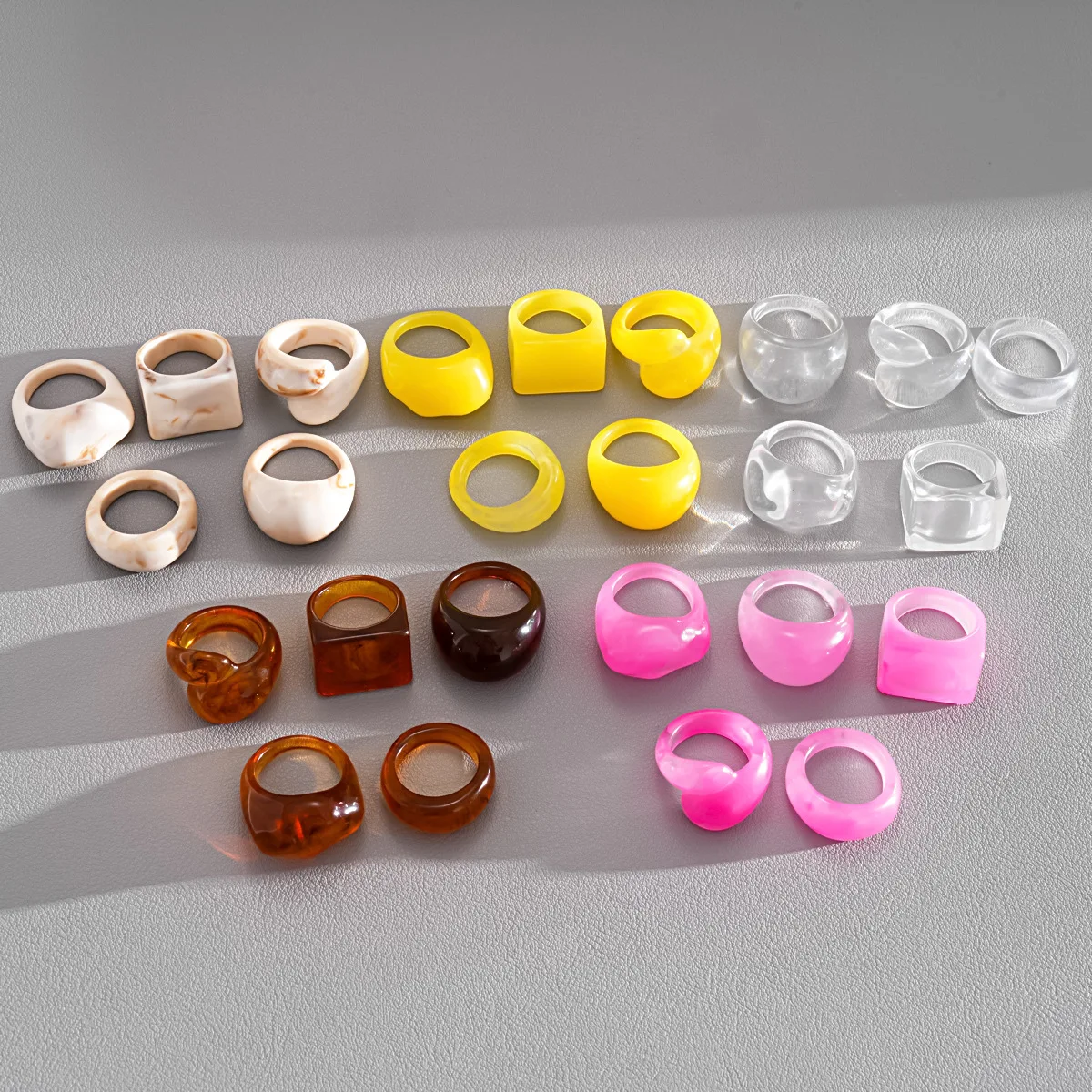 5 Pcs/set Marble Pattern Acrylic Rings Set for Women Retro Geometric Irregular Smudging Resin Stackable Finger Ring Jewelry K