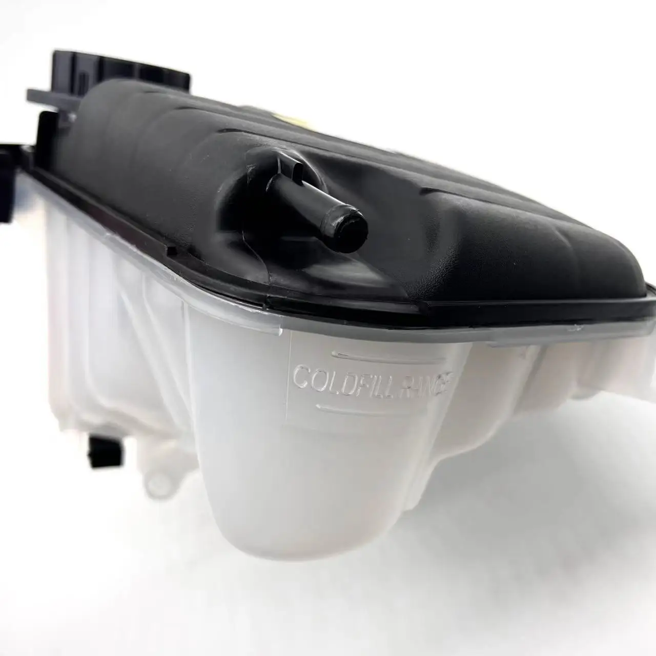 C2D5120 C2D21487 C2D36877 C2D36671 For JAGUAR XJ XJL 5.0L Engine Coolant Expansion Tank accessories