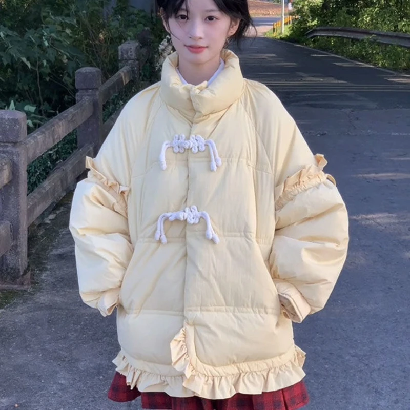 Żółte Kawaii Parki Damskie Zimowe Grube Eleganckie Zapinane na Guziki Z Falbankami Preppy Puszyste Płaszcze Luźne Codzienne z Kołnierzem Stójką Urocze Ubrania Wierzchnie dla Studentek