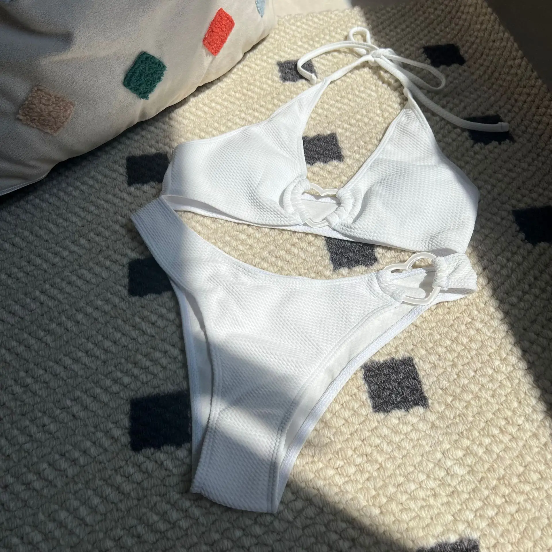 섹시한 하트 링 홀터 늑골이있는 비키니 여성 수영복 여성 핫 핑크 수영복 비키니 세트 Bather 수영복 수영 귀여운 레이디