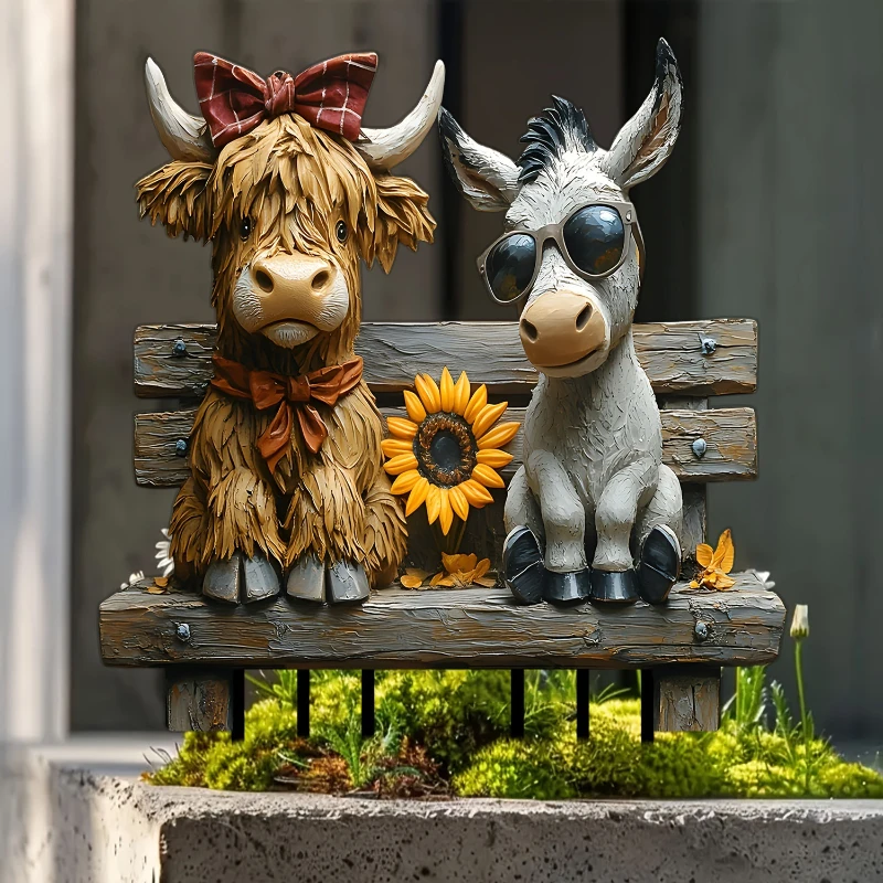 Decorative Garden Stakes, Highland Cow Donkey Garden Stakes Creative Cute Animal Garden Decorations Yard Outdoor Ornaments