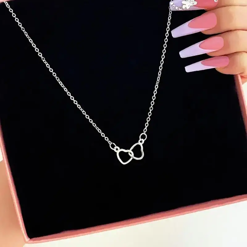 Chuhui Simple Street Sle Nelace Pingente de coração oco Versátil joias de cobre Acessório fiel para todos os Ocns