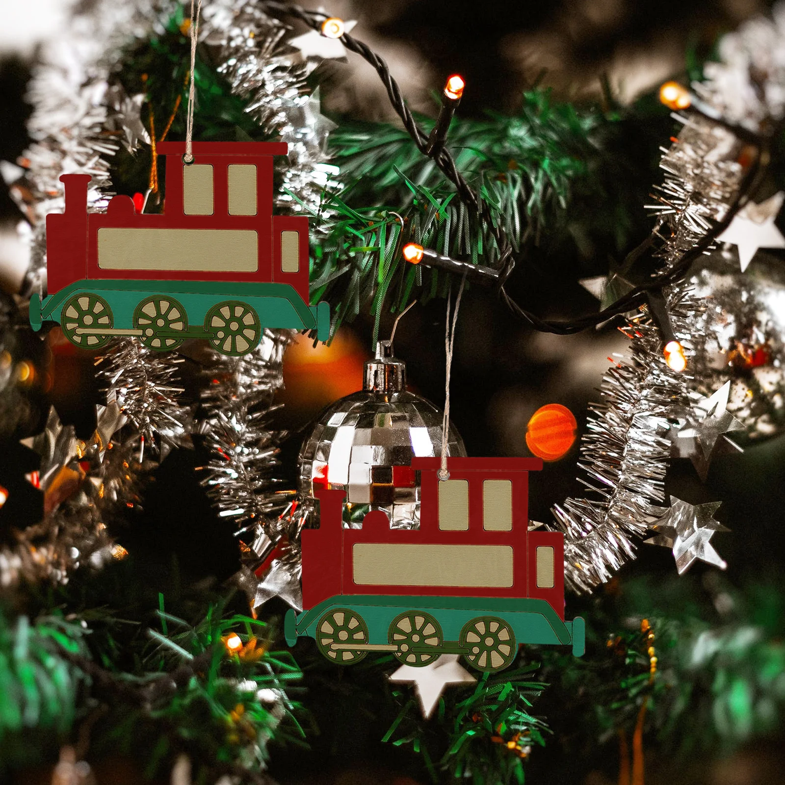 

20pcs Wooden Decoration Hanging Ornaments Train Shape Diy Craft For Christmas Party Favors Door Window Luggage Decor Xmas Tree
