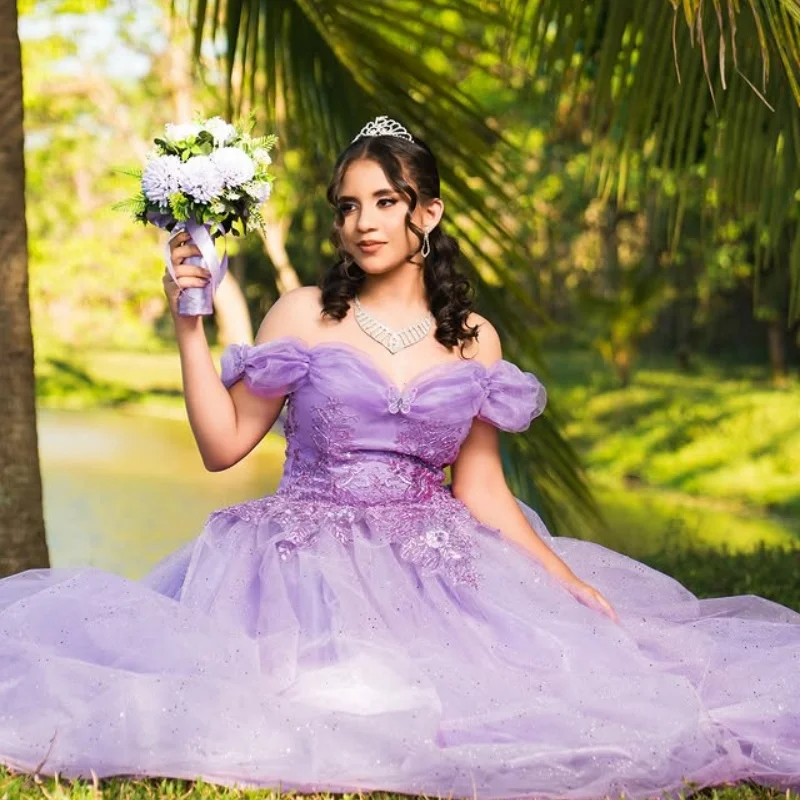 

Customized lavender purple Quinceanera Dresses Off the Shoulder sequin applique Lace flower Long tail Vestido 15 Quinceanera
