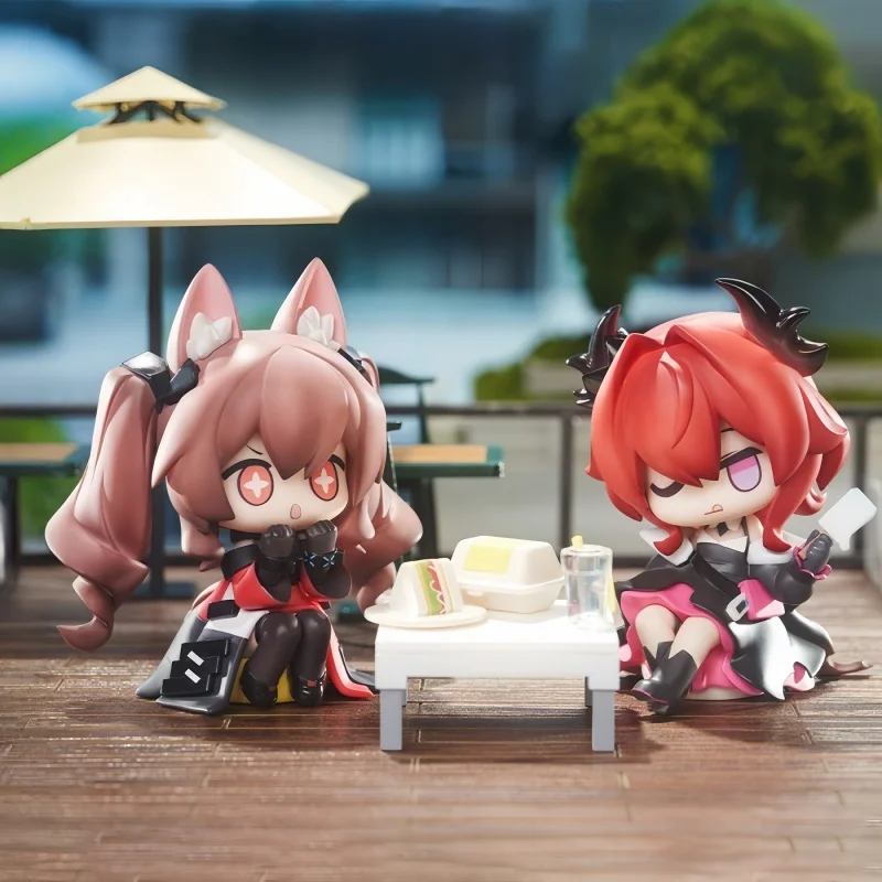 

Arknights Endfield Chatchat Series Q Version Figures Gilberta Laevatain Cute Anime Statue Collectible Model Series Ornaments