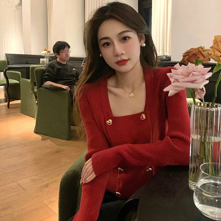 Temperament Red Knitted Sweater Autumn/Winter Korean Edition New Top Fashion Square Neck Knitted Sweater