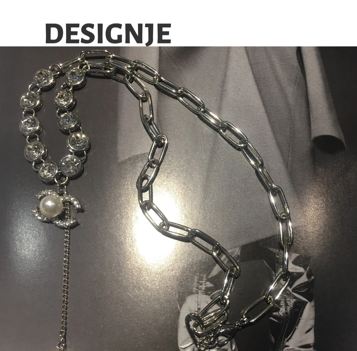 

Couple necklace, luxurious and high-end jewelry, hot-selling new stainless steel design sense fashion and personality necklace