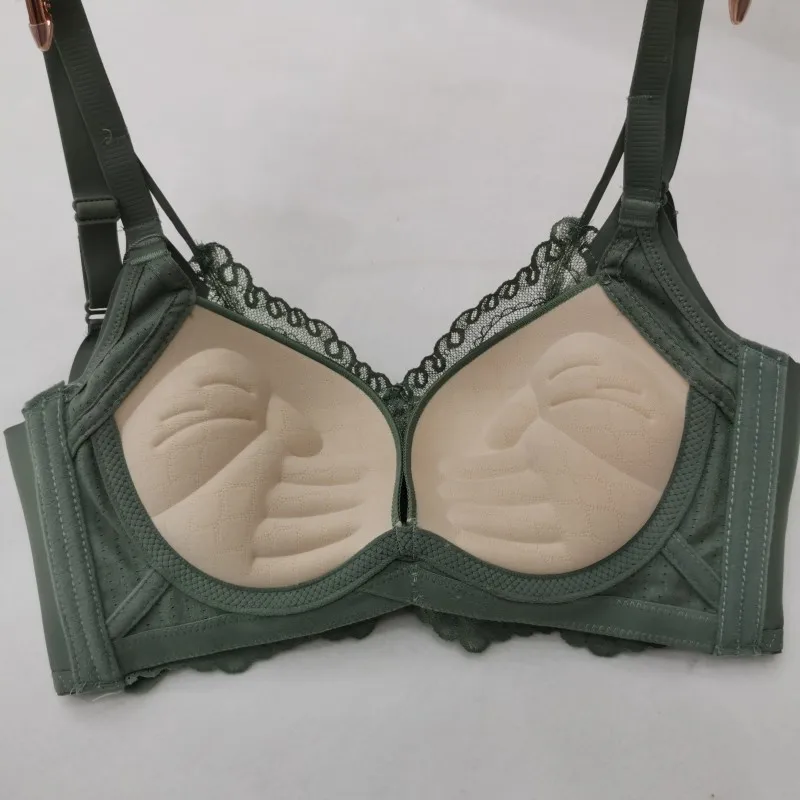 Size 32/34/36/38A Thickened Sexy Lace Bra Without Steel Ring, Small Bra with Gathered Bra To Prevent Slipping