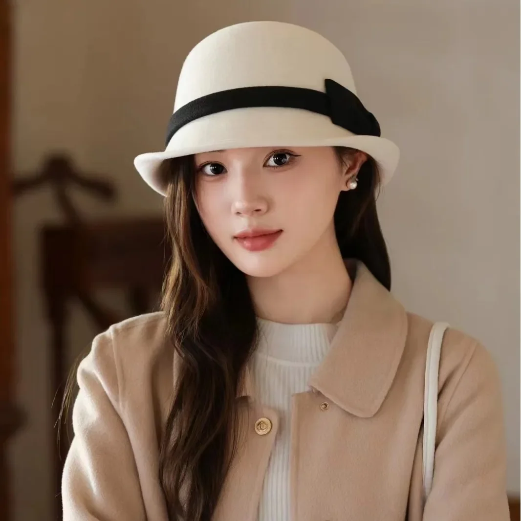 

Elegant Hepburn style overhung bow decorated small brim wool fisherman hat English party wedding church bowler hat