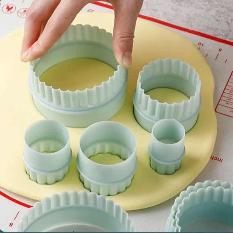 8pcs/Set Round Lace Cookie Cutter Set DIY Fondant Dough Baking Cutter Kitchen Non-stick Dumplings Pastry Tools Accessories