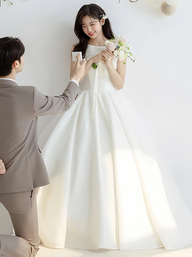 화이트 경량 웨딩 드레스 새틴 원단 약혼 파티 우아한 럭셔리 짧은 사이즈 스위트 스타일 보우 미들 허리