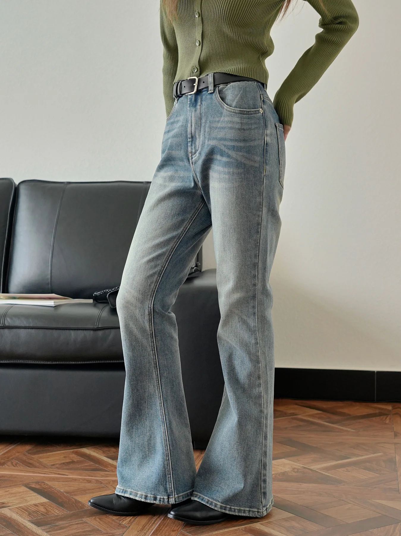 Spring and Autumn Women's Casual Solid Color High Waist Slim Fit Flare Jeans