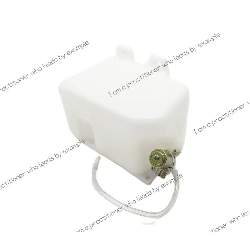 

For Komatsu PC200 220 240 300 360-7-8 Excavator Wiper Washing Pot Spray Pot Water Tank High Quality