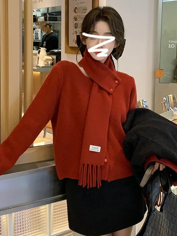 

Красный свитер с шарфом, женская базовая одежда, свободный крой, вязаная кофта в стиле lazy style для зимнего сезона, повседневная, удобная, модная, для молодых девушек