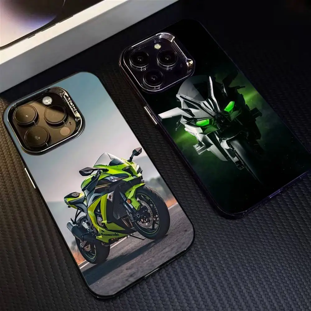 

Luxury Moto H2R Phone Case For iPhone 16 17 15 14 12 13 Pro Max Black Color Shockproof Cover