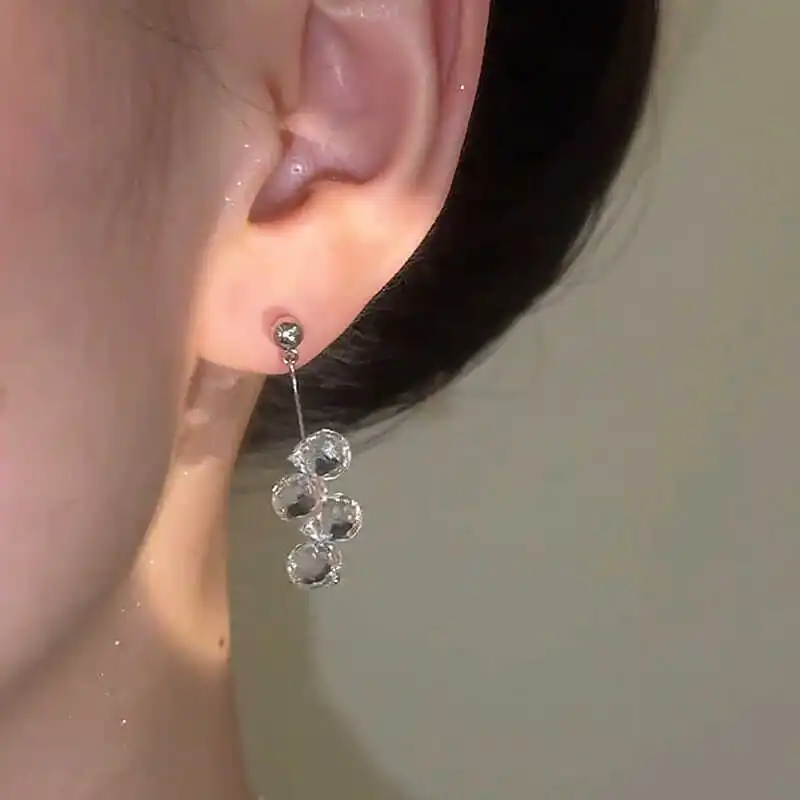 Simple White Translucent Crystal Tassels Earrings for Women Minimalist Elegant Daily Accessory Party Charm Jewelry Travel GIfts