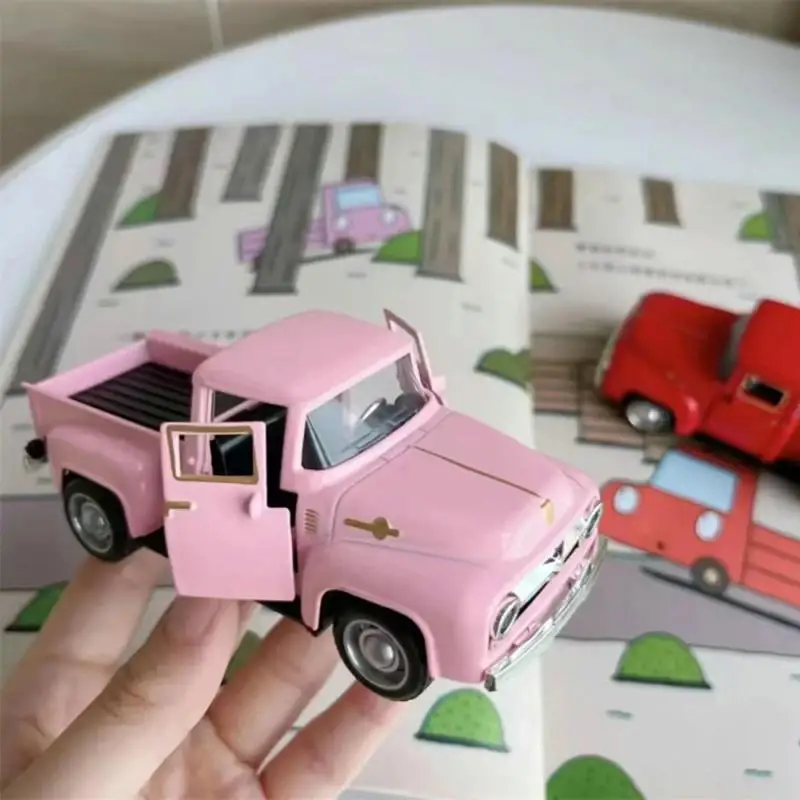 1 ~ 5 buah mobil Pickup klasik 1/32 Model seram simulasi paduan diecast menarik kembali mainan kendaraan untuk koleksi anak-anak laki-laki