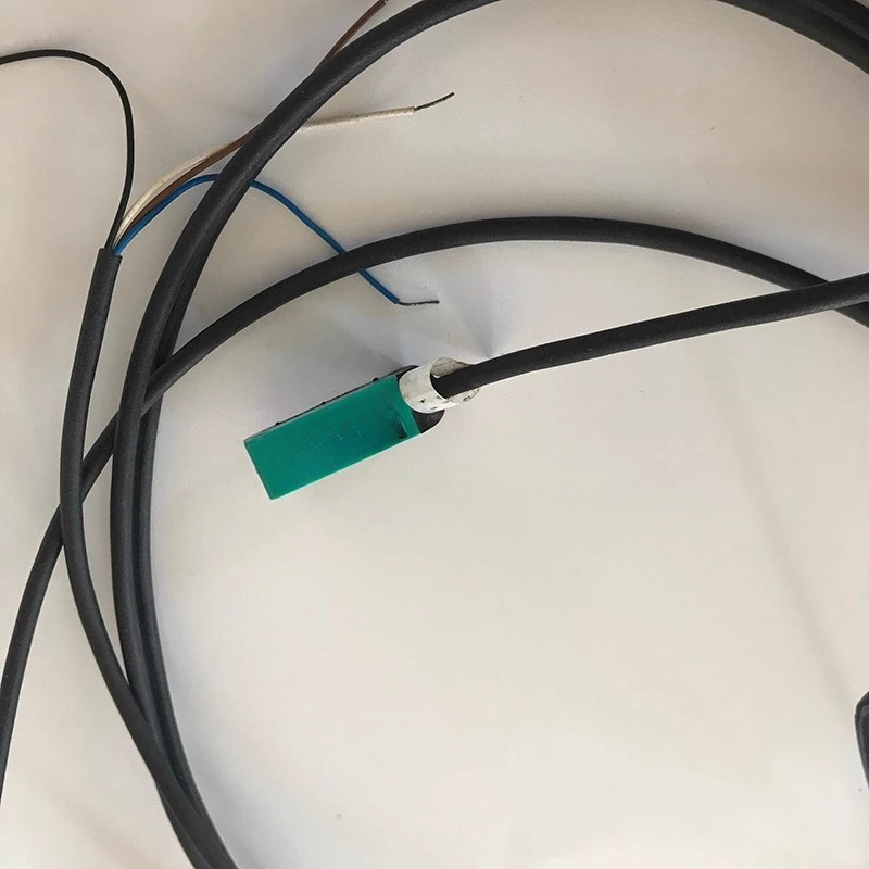 Optical Switch OBE2000-R2 Ultra Long Distance Sensor Sublimation Blanks Garden Tools Car Accessories